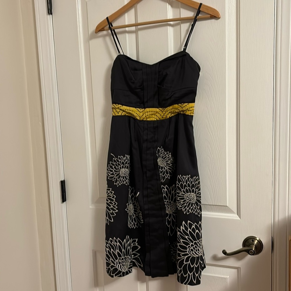 Stunning Anthropologie Grey and yellow dress